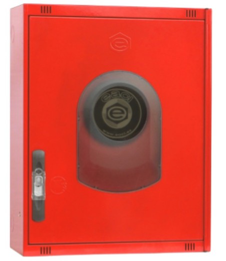 Porta equipada com hidrante com visor