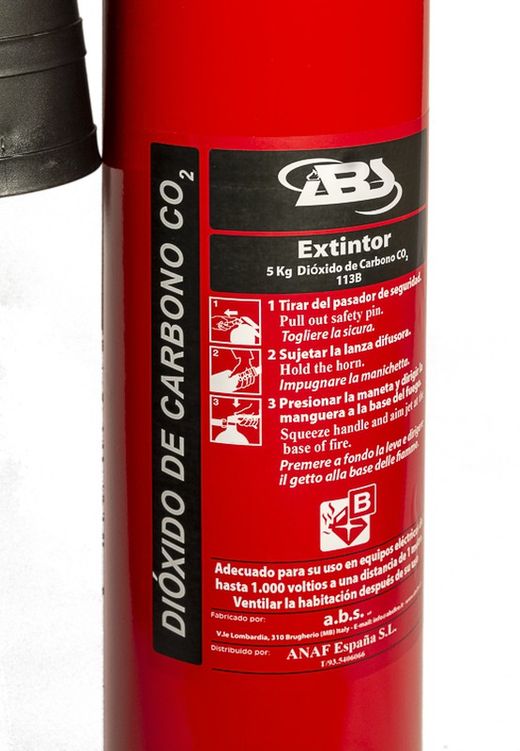 Extintor C02 5 kg. Dioxido de carbono Clase B eficacia 113